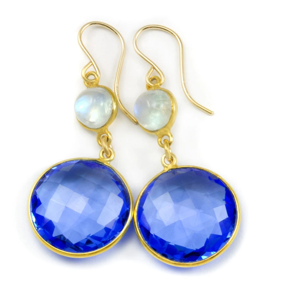 Juego de pendientes largos de piedras lunares y zafiro azul simulado de oro de 14k con bisel Foto 1 de 2