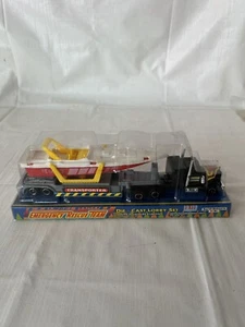 David Halsall Notfallrettungsteam Druckguss-LKW-Set - Feuer - Bild 1 von 6