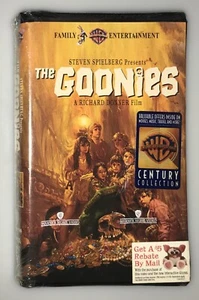THE GOONIES 1985 Movie VHS Steven Spielberg Clamshell Sealed NOS Gizmo Gremlins - Picture 1 of 9