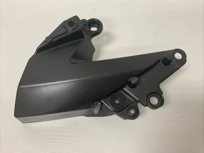 Carenagem capota 2009-2012 Kawasaki Ninja ZX-6R centro inferior esquerda fabricante de equipamento original 55028-0254 - Imagem 1 de 4