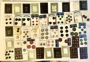 Vtg 320+ Button Lot on Cards Lansing Le Bouton Imperial Pearl Chic Pink Blue - Picture 1 of 22
