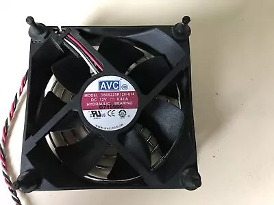 IBM Lenovo Thinkcentre M78 9265-7RG Case Fan DS09225R12H-014 - Image 1 of 4