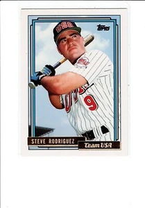1992 ToppsGold Traded Steve Rodriguez - Team USA - Picture 1 of 2