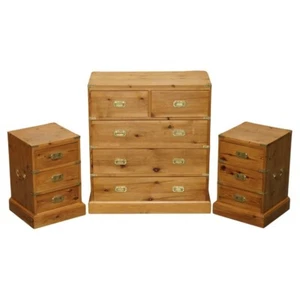STUNNING SUITE OF VINTAGE ENGLISH PINE CAMPAIGN CHESTS OF DRAWERS & SIDE TABLES - Picture 1 of 24