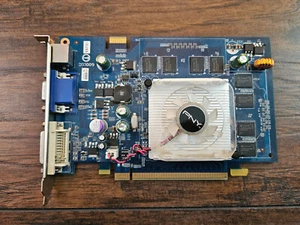 PNY NVIDIA GEFORCE 8500GT DDR2 512MB PCIe x16 GPU VIDEO CARD DVI VGA S-VIDEO - Picture 1 of 4