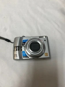Panasonic LUMIX DMC-LZ7 Digital Camera 7.2 MP 6x Optical Zoom Mega - Picture 1 of 5