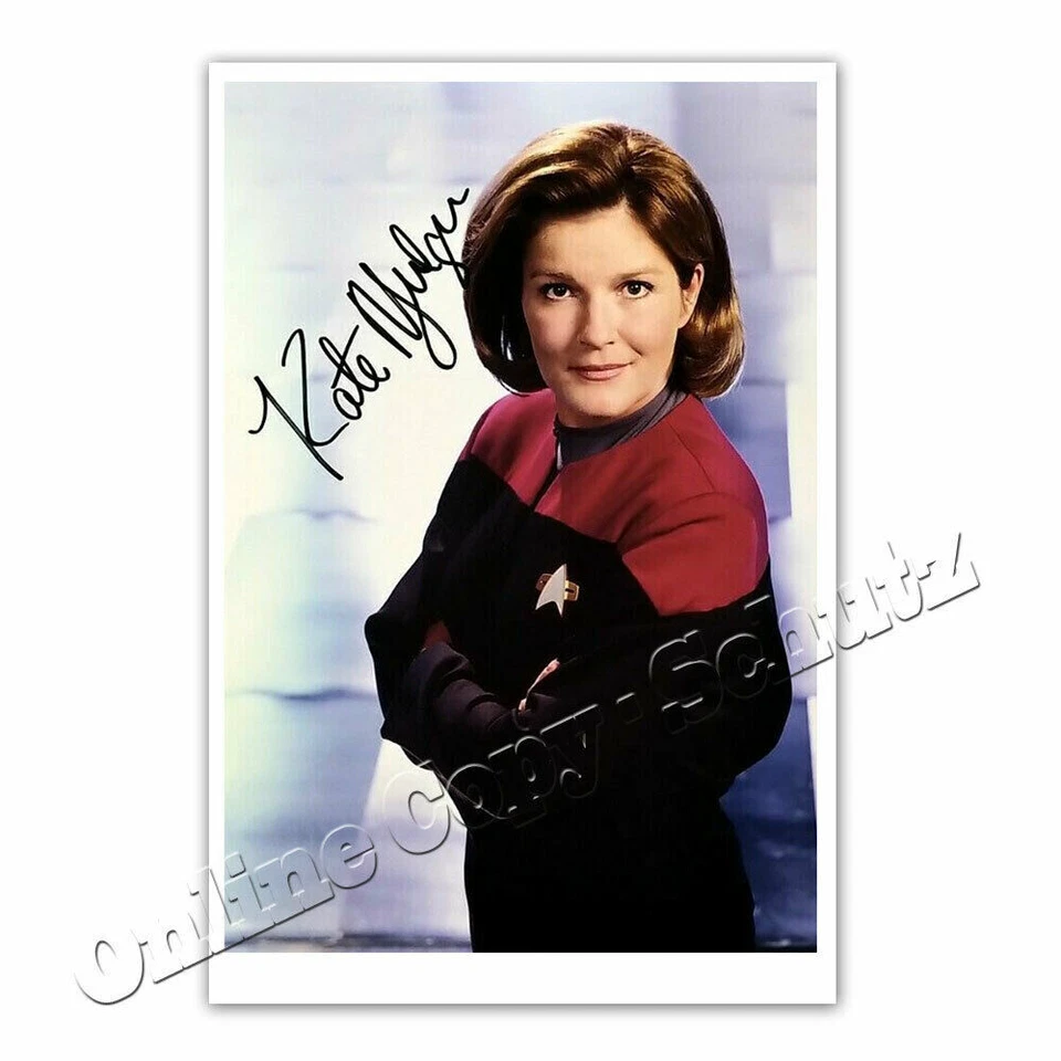 Kate Mulgrew als Janeway aus Star Trek: Raumschiff Voyager -  Autogrammfoto   - Bild 1 von 1