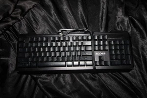 Sades Backlit LED Gaming Keyboard Pre-Owned - Picture 1 of 2