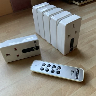 Mains Remote Control, Home Easy, 6 Switches - Image 1 of 4