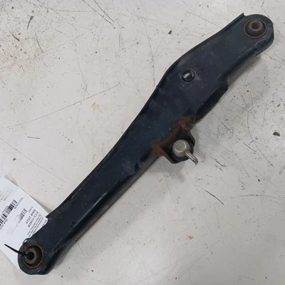 Brazo de control inferior trasero para Mitsubishi Outlander Sport 13-20  Foto 1 de 4