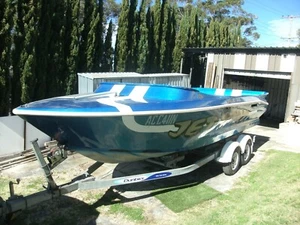 HAMILTON JET BOAT 380HP YANMAR 8LV DIESEL - Picture 1 of 11