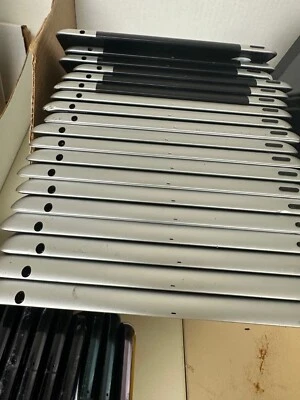 Lote de 47 Apple iPad 2 3 4 Gen 16G/32/64/128GB Wi-Fi, 9.7 in 9.3.5 10.3 IOS Foto 1 de 4
