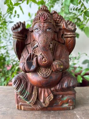 Antigua figura estatua de madera hecha a mano del dios elefante hindú Ganesha sentado de colección Foto 1 de 4