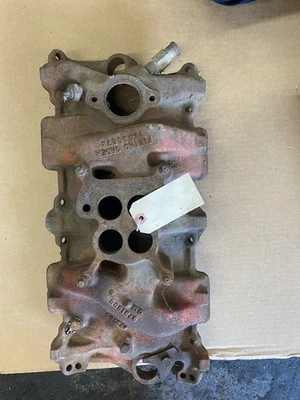 Colector de admisión, Chevrolet Corvette 283cid 1957, fundición # 3731398 ML4E15-29 Foto 1 de 4