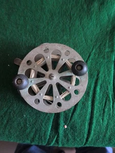 Vintage Metallspule mit Schnur - Bild 1 von 4