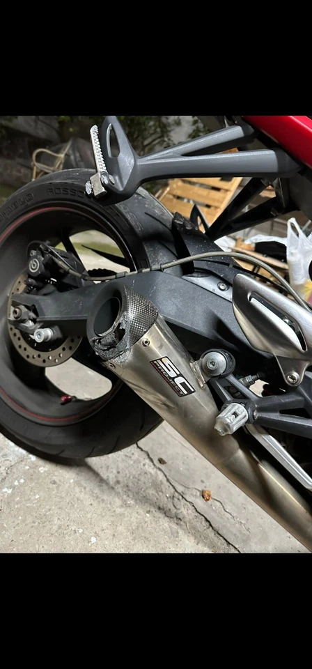 TERMINALE DI SCARICO SC PROJECT TRIUMPH STREET TRIPLE 675 ABS 2013-2017 - Immagine 1 di 2
