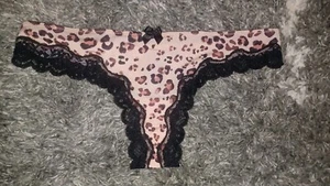 Adore Me/VS Lace Trim Thong Panty NEW Small Leopard - Picture 1 of 2