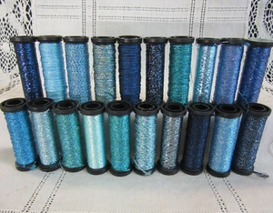 Lote de 20 trenzas Kreinik metálicas AZULES mezcla filamento cinta hilo SIN ETIQUETA - Imagen 1 de 10