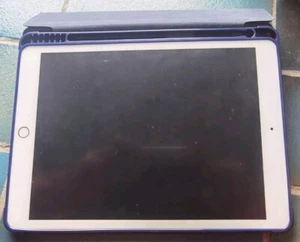 Ipad 8 ème génération 32 go Tablette Tactile Apple Pencil - Photo 1/6