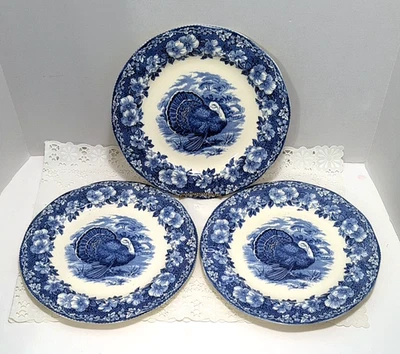 3 Wedgwood England Blue & White Transferware 11" Turkey Dinner Plates - Image 1 of 4