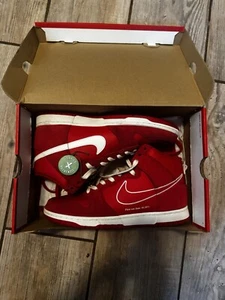 Size 10.5 - Nike Dunk SE High First Use Pack - University Red - Picture 1 of 8