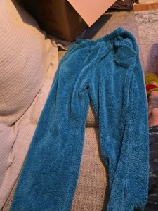 Grün/blaue flauschige Hose Größe S - Bild 1 von 5
