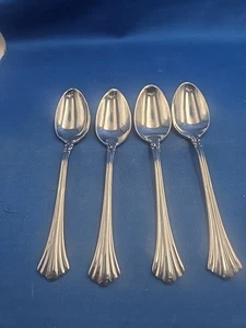 Lot of 4 Reed & Barton 1800 Stainless Teaspoons 6 1/8" - Picture 1 of 6