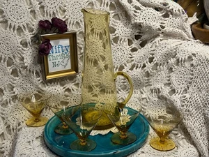 Yellow Mid Century entertaining decanter & glasses pitcher 6 pieces blown glass - Picture 1 of 8