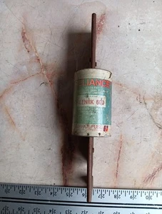 RELIANCE ELECTRIC CLASS RK1 LENRK600 TIME DELAY CURRENT LIMITING FUSE - Picture 1 of 4
