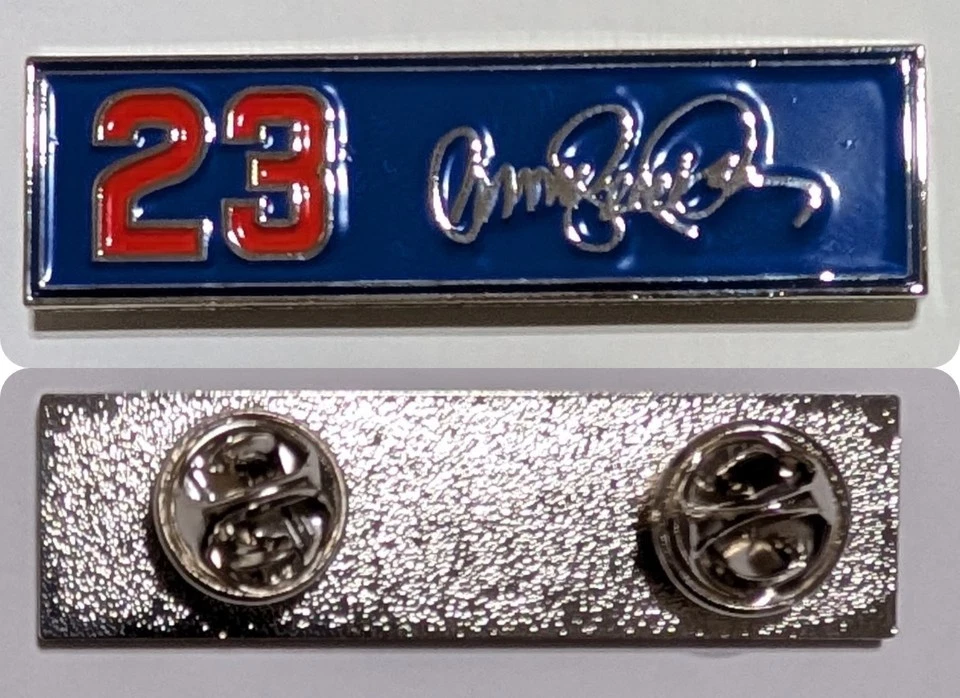Chicago Cubs Ryne Sandberg Memorial Pin (not a jersey patch) - Image 1 of 4