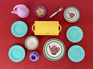 ☆ Barbie ☆ Bulk Food / Kitchen / Dining Toy Doll Accessories - Lot J - Picture 1 of 3
