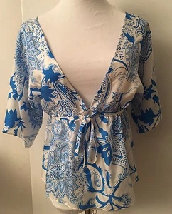 TIBI 100% SILK White And Blue Paisley Floral Deep V-Neck Top Blouse Sz S - Picture 1 of 8