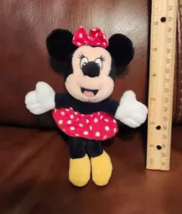 MINNIE MOUSE 6" Plush Doll Toy Disneyland Walt Disney World Vint. Glass Stick On - Picture 1 of 2