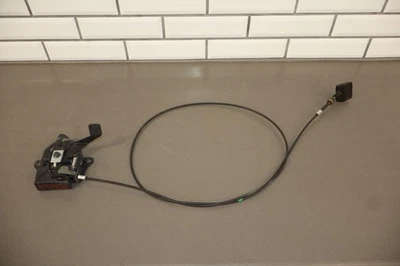 Оригинальная защелка капота 99-05 Mazda Miata NB с тросом выпуска - Изображение 1 из 4