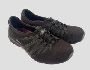 Skechers Womens Relaxed Fit Conversations Holding Aces Shoe Size 6 Brown - Picture 1 of 9
