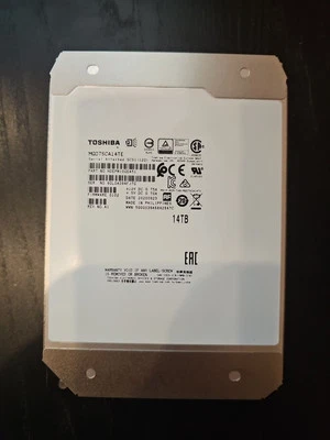 Toshiba MG07SCA14TE 3.5" 14TB 7.2K SAS 12Gb/s 256M HardDrive - Image 1 of 3