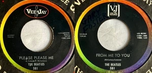 BEATLES Rare Hybrid Labels 1964 VJ 45 & Orig Store Sleeve Oval & Brackets VG+ - Picture 1 of 3
