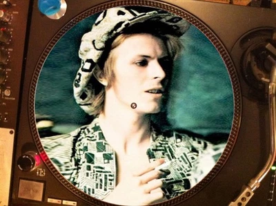 David Bowie - Can't Help Thinking About Me ULTRA RARE 12" PICTURE DISC LP - Image 1 of 2