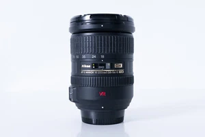 Nikon AF-S NIKKOR 18-200mm f/3.5-5.6G IF-ED VR DX - Imagen 1 de 7
