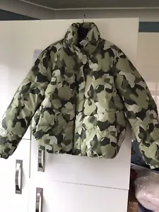 NEW NEXT Showerproof Green Camouflage Puffa Jacket …size 14 rp £ 62 - Picture 1 of 5