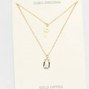 Collar de circonitas cúbicas doradas en capas dijes cerradura y llave colgante cadena distintiva - Imagen 1 de 2