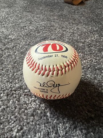 MARK McGwire  70TH HOME RUN COMMEMORATIVE BASEBALL (1998) Cover