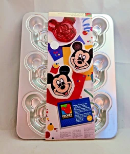 Wilton Mickey Mouse Mini Cake Pan Disney 1995 6 Cavidades #2105-3600 De Colección - Imagen 1 de 4