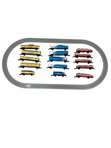 Vintage Micro Machines Galoob Train Lines Passenger Cars Lot 15 + Track 1980s - Picture 1 of 18