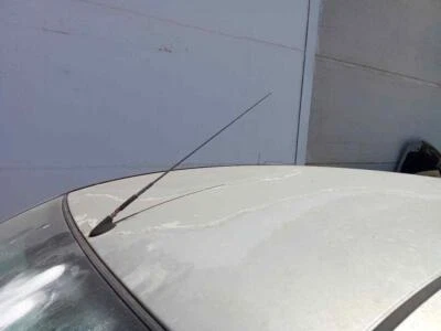 Antenna per FORD FOCUS BERLINA (CAK) Ambiente 1998 255652 - Immagine 1 di 4