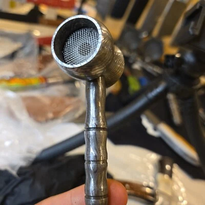 Pipa para fumar de acero Damasco hecha a mano personalizada Foto 1 de 4