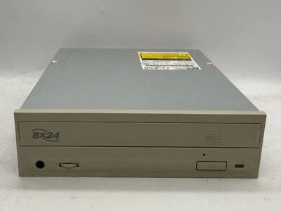 TEAC CD-R58S (8x24) SCSI Burner - Image 1 of 4