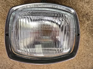 LAMBRETTA GP SCHEINWERFER KOMPLETT MIT FELGENGLAS REFLEKTOR RÄUMUNG - Bild 1 von 3