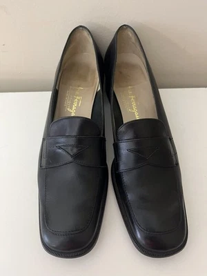 Mocasín Ferragamo Boutique Cuero Negro Puntera Cuadrada Penny Tacón Grueso Talla 8 AAA Foto 1 de 4
