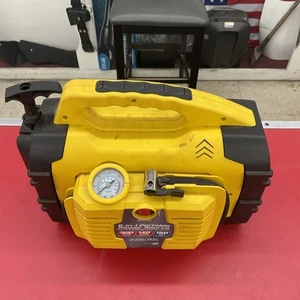 rally 8 in 1 portable power source Jump Start - Picture 1 of 4